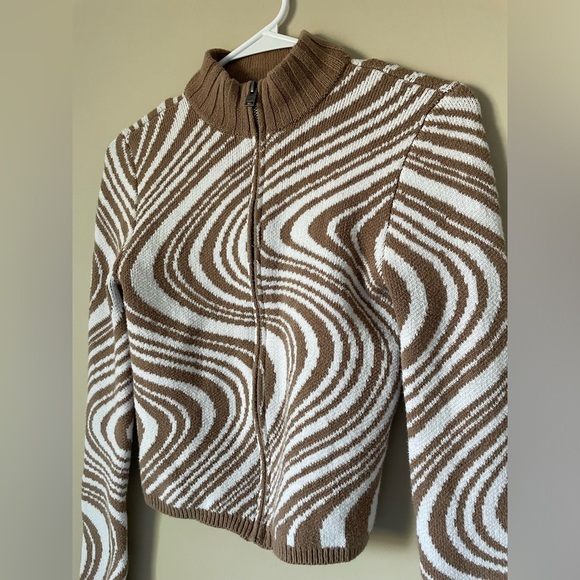 Hollister thick knit brown and White abstract swirl Zip-Up Sweater NWOT Small - Picture 3 of 9